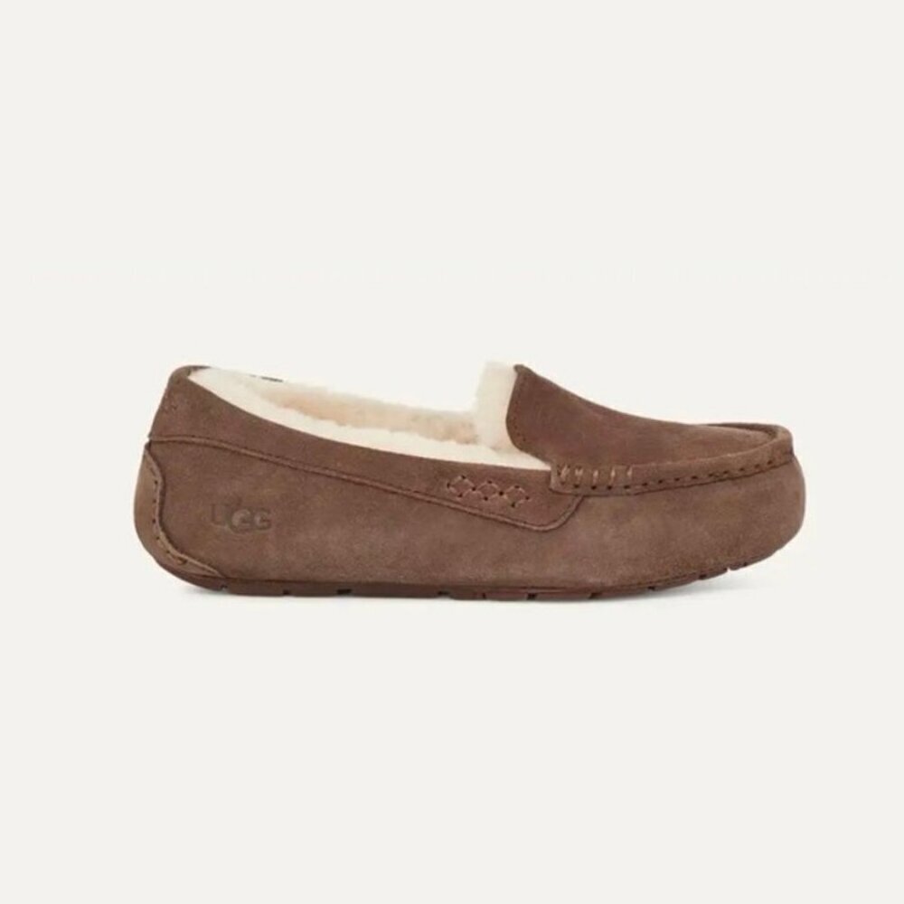 NWOB UGG Ansley Espresso Suede Shearling Moccasin Slippers Women’s Size 6